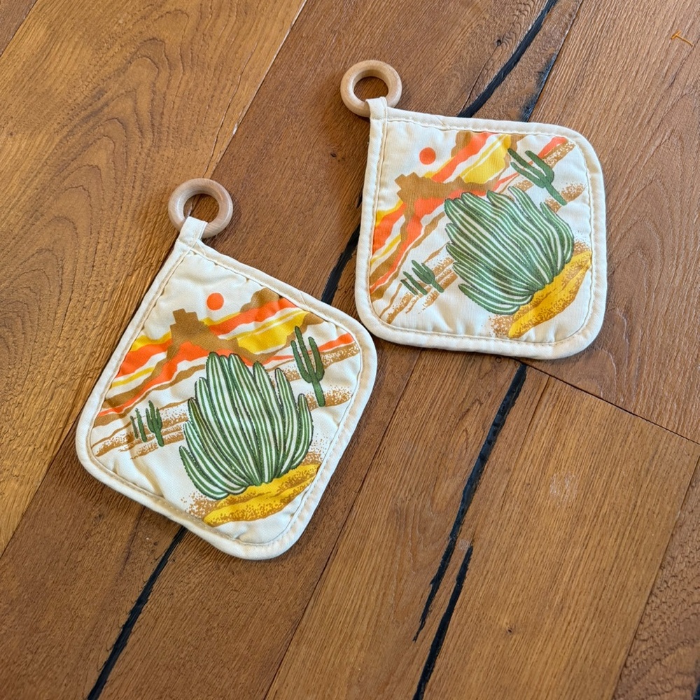 vintage potholders
